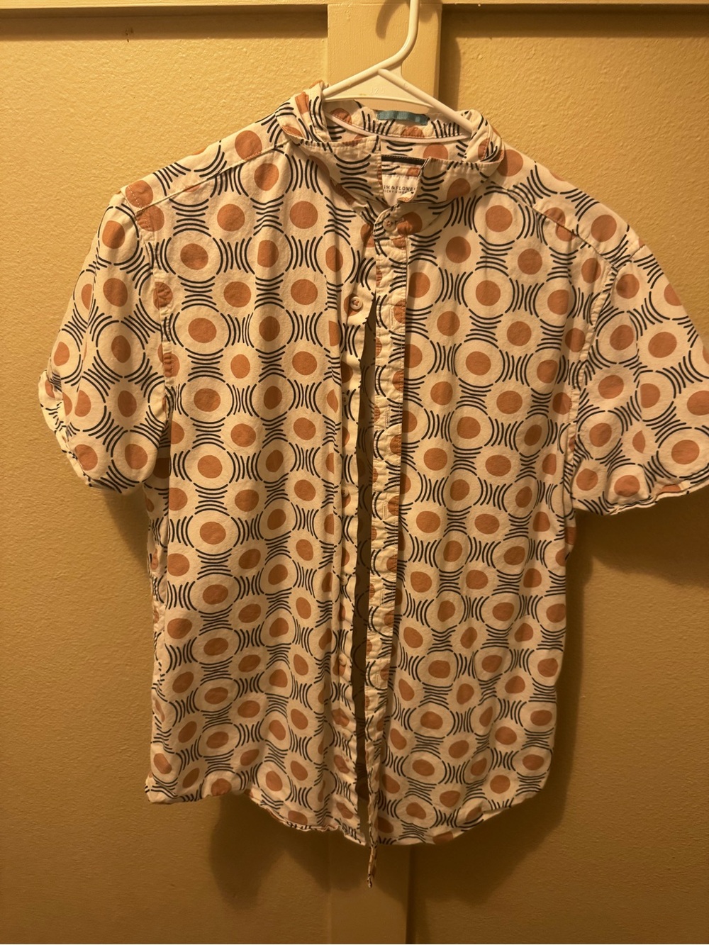 Denim & Flower Short-Sleeve Button Shirt in Cream with Tan Circles